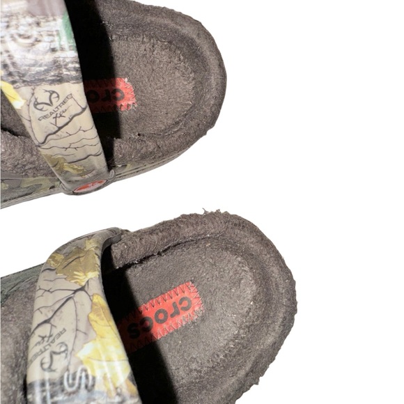 Crocs Lined camouflage slip on shoes women’s 9 men’s outdoor shoes size 7 - Picture 11 of 17